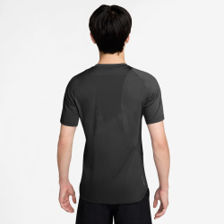 NIKE Pro Training Dri-FIT ADV Trainingsshirt Herren 010 -...
