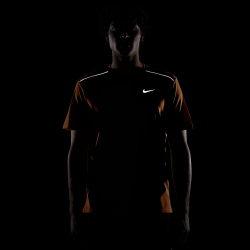 NIKE Miler Dri-FIT UV-Repel Laufshirt Herren 803 - total...