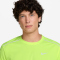 NIKE Miler Dri-FIT UV-Repel Laufshirt Herren 737 - volt ice/reflective silv S