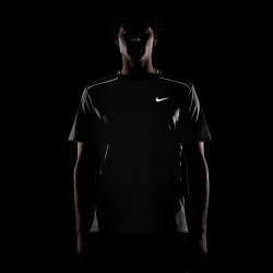 NIKE Miler Dri-FIT UV-Repel Laufshirt Herren 100 -...