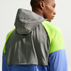 NIKE Impossibly Light Windrunner Laufjacke Herren 494 - royal pulse/smoke grey/volt ice L