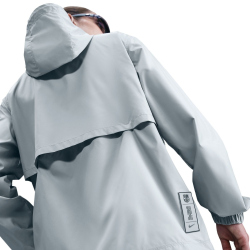 NIKE FC Barcelona Essential Repel Woven Kapuzenjacke...
