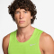 NIKE Miler Breathe Dri-FIT Lauf-Tanktop Herren 737 - volt ice/reflective silv S