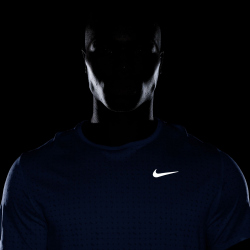 NIKE Miler Breathe Dri-FIT kurzarm Laufshirt Herren 494 -...