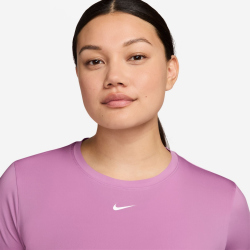 NIKE One Classic Dri-FIT kurzarm Fitness-Trainingsshirt...