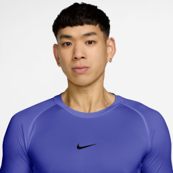 NIKE Pro Dri-FIT Tight langarm Funktionsshirt Herren 510 - persian violet/black XL