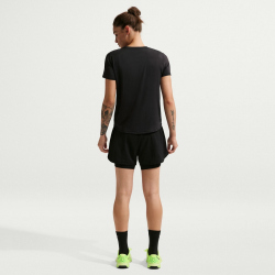 NIKE One Dri-FIT High-Waist 3" 2in1 Shorts Damen 011 - black/white L