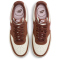 NIKE Court Vision Low Premium Sneaker Damen 004 - soft pearl/pink foam-fauna brown 36.5