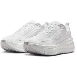 NIKE Vomero Plus Laufschuhe Damen 102 - white/summit white-photon dust 35.5