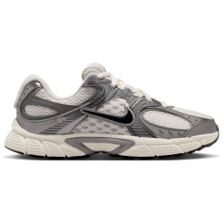 NIKE V5 RNR Sneaker Kinder 003 - phantom/black-pencil point 36