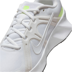 NIKE City Response Sneaker Herren 103 - white/mtlc summit wht-summit white 41