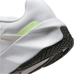 NIKE City Response Sneaker Herren 103 - white/mtlc summit wht-summit white 41