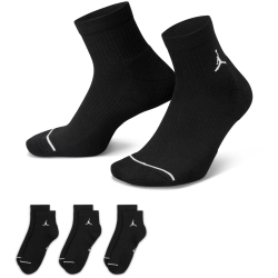 3er Pack NIKE Jordan Everyday Ankle Trainingssocken 010 -...