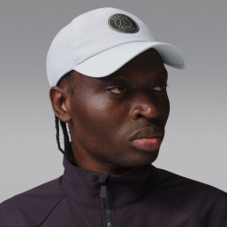 NIKE Paris Saint-Germain Club Cap