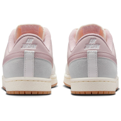 NIKE Air Jordan Skyline Low Sneaker Damen 100 - summit white/particle rose-neutral grey 37.5