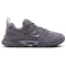 NIKE V5 Runner Suede Sneaker Kinder 001 - pencil point/atmosphere grey 31