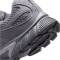 NIKE V5 Runner Suede Sneaker Kinder 001 - pencil point/atmosphere grey 31