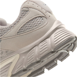 NIKE V5 RNR Sneaker Damen 201 - moon particle/lt orewood brn 36