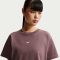 NIKE Sportswear Classic T-Shirt Damen 502 - tattoo XS