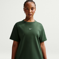 NIKE Sportswear Classic T-Shirt Damen 323 - fir XS