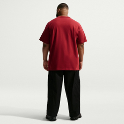 NIKE Sportswear Premium Essentials T-Shirt Herren 613 - team crimson M