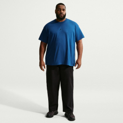 NIKE Sportswear Premium Essentials T-Shirt Herren 476 - court blue S
