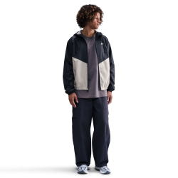 NIKE Windrunner Storm-FIT Kapuzenjacke Herren 011 - black/cream ii/cream ii S