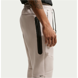 NIKE Tech Fleece Jogginghose Herren 236 - cream ii/black XS