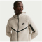 NIKE Tech Fleece Windrunner Kapuzenjacke 236 - cream ii/black M