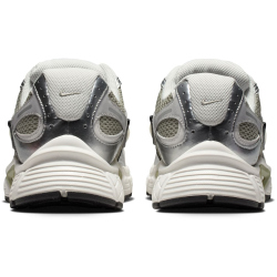 NIKE V5 RNR Sneaker Damen 301 - spruce fog/summit white-metallic silver 35.5
