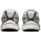 NIKE V5 RNR Sneaker Damen 301 - spruce fog/summit white-metallic silver 37.5