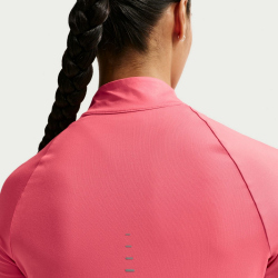 NIKE Swift Dri-FIT UV 1/2-Zip Laufshirt Damen 897 - sea coral/reflective silv S