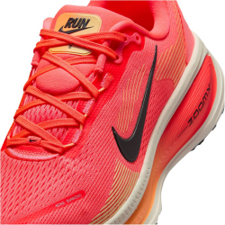 NIKE Vomero 18 Laufschuhe Damen 803 - hot lava/black-chalk-orange pulse 40.5