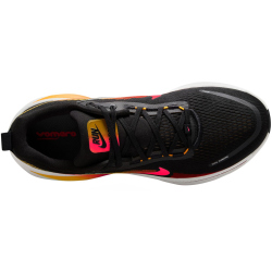 NIKE Vomero 18 Laufschuhe Herren 016 - black/bright crimson-lt crimson 38.5