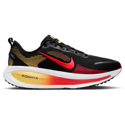 NIKE Vomero 18 Laufschuhe Herren 016 - black/bright crimson-lt crimson 40