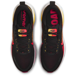 NIKE Vomero 18 Laufschuhe Herren 016 - black/bright crimson-lt crimson 40
