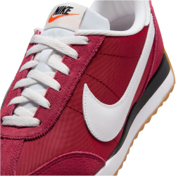NIKE Pacific Sneaker Damen 607 - team crimson/white-black-gum light brown 36