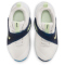 NIKE Team Hustle D Basketballschuhe Kinder 104 - summit white/volt tint-midnight navy 32