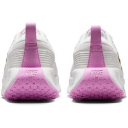 NIKE Legend Essential 4 Fitnessschuhe Damen 010 - vast grey/metallic gold-lt magenta 38