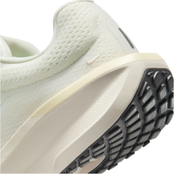 NIKE Winflo 11 Laufschuhe Damen 113 - chalk/white-coconut milk-sail 38.5