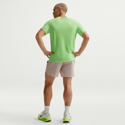 NIKE UV Miler Dri-FIT kurzarm Laufshirt Herren 377 - lime blast/reflective silv XL