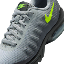 NIKE Air Max Invigor Sneaker Jungen 016 - dark grey/volt-cool grey-wolf grey 39