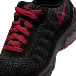 NIKE Air Max Invigor Sneaker Jungen 015 - black/team crimson 39
