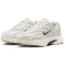 NIKE Initiator Sneaker Damen 007 - light bone/tattoo-phantom 38.5