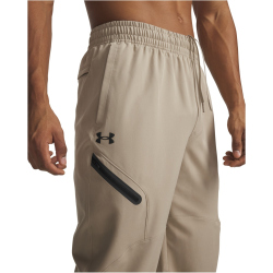 UNDER ARMOUR Unstoppable Jogginghose Herren 299 - city...
