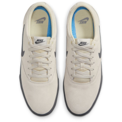 NIKE Charge Suede Sneaker Herren 202 - lt khaki/pencil point 40