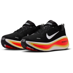 NIKE Vomero Plus Laufschuhe Herren 009 - black/white-bright crimson-sail 38.5