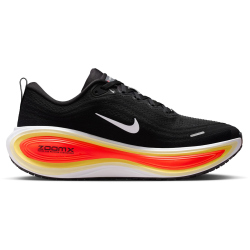 NIKE Vomero Plus Laufschuhe Herren 009 - black/white-bright crimson-sail 38.5