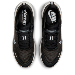 NIKE Vomero Plus Laufschuhe Herren 008 - anthracite/wolf grey-summit white 39