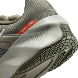 NIKE City Response Sneaker Herren 300 - light army/pale ivory-twilight marsh 38.5